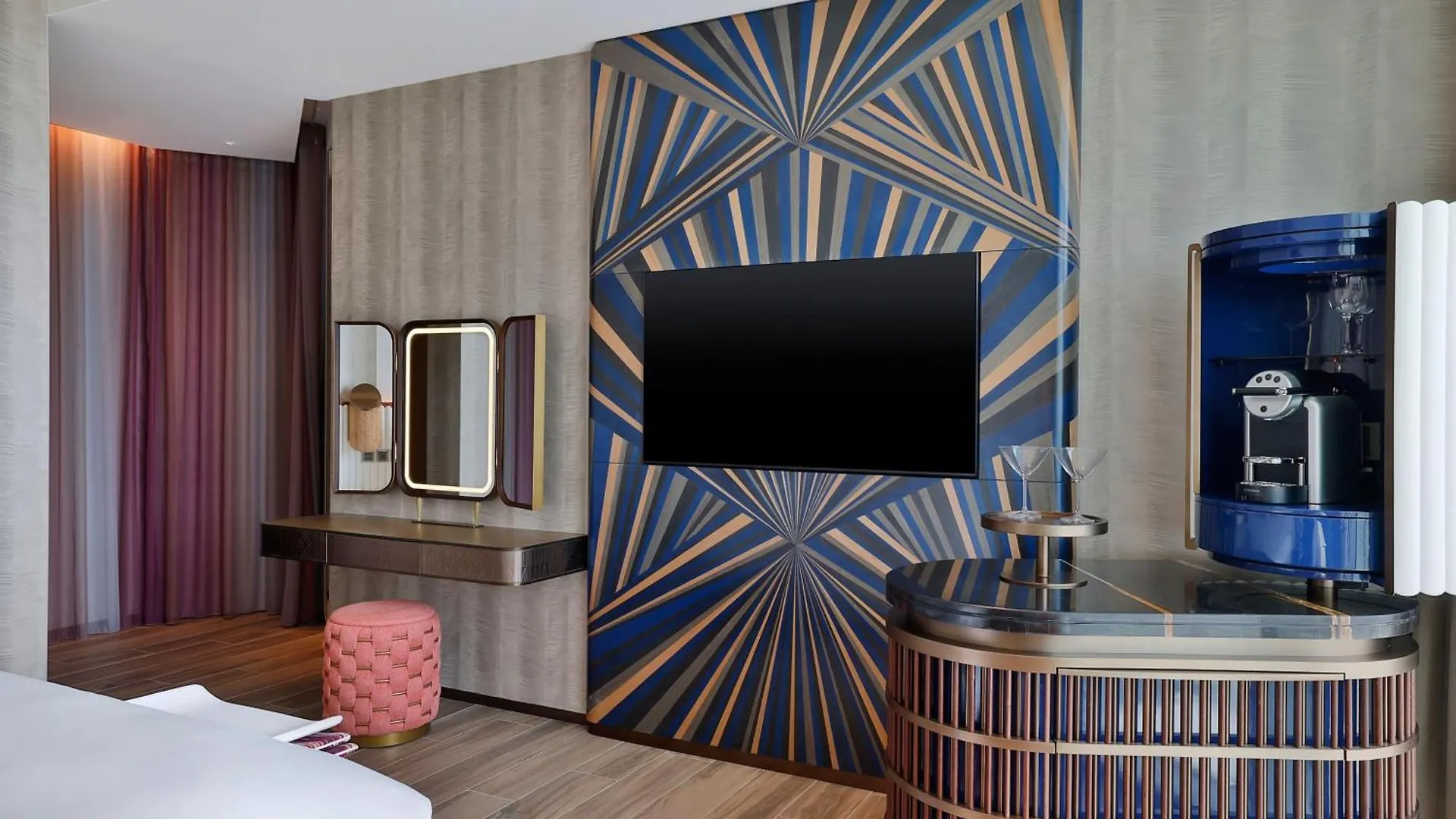 W Dubai - Mina Seyahi (Adults Only) Hotel 5*,