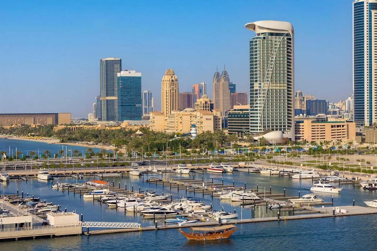Resort W Dubai - Mina Seyahi (Adults Only) Hotel